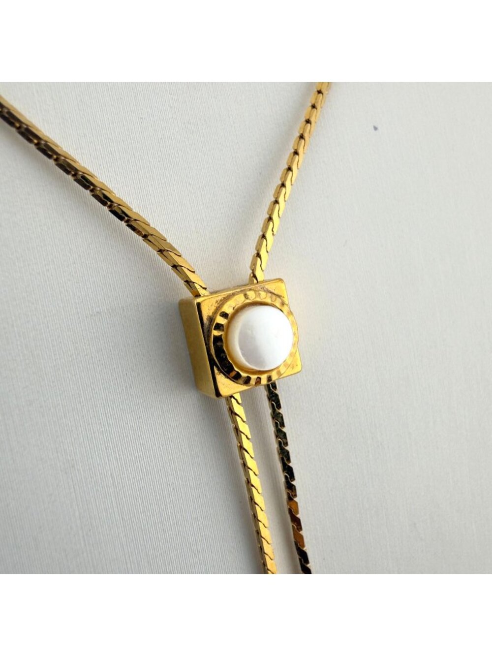 Vintage Artistry By Amway Gold Tone Lariat Necklace Tassel Slide Chain Bolero